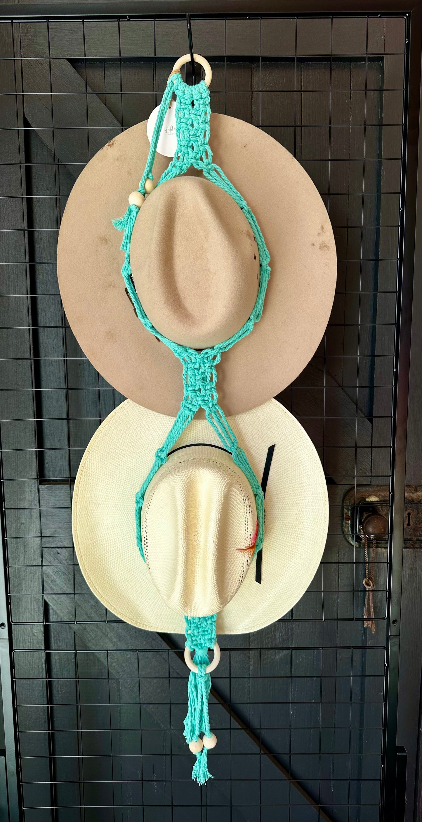 Double Hat Holder (double ways)