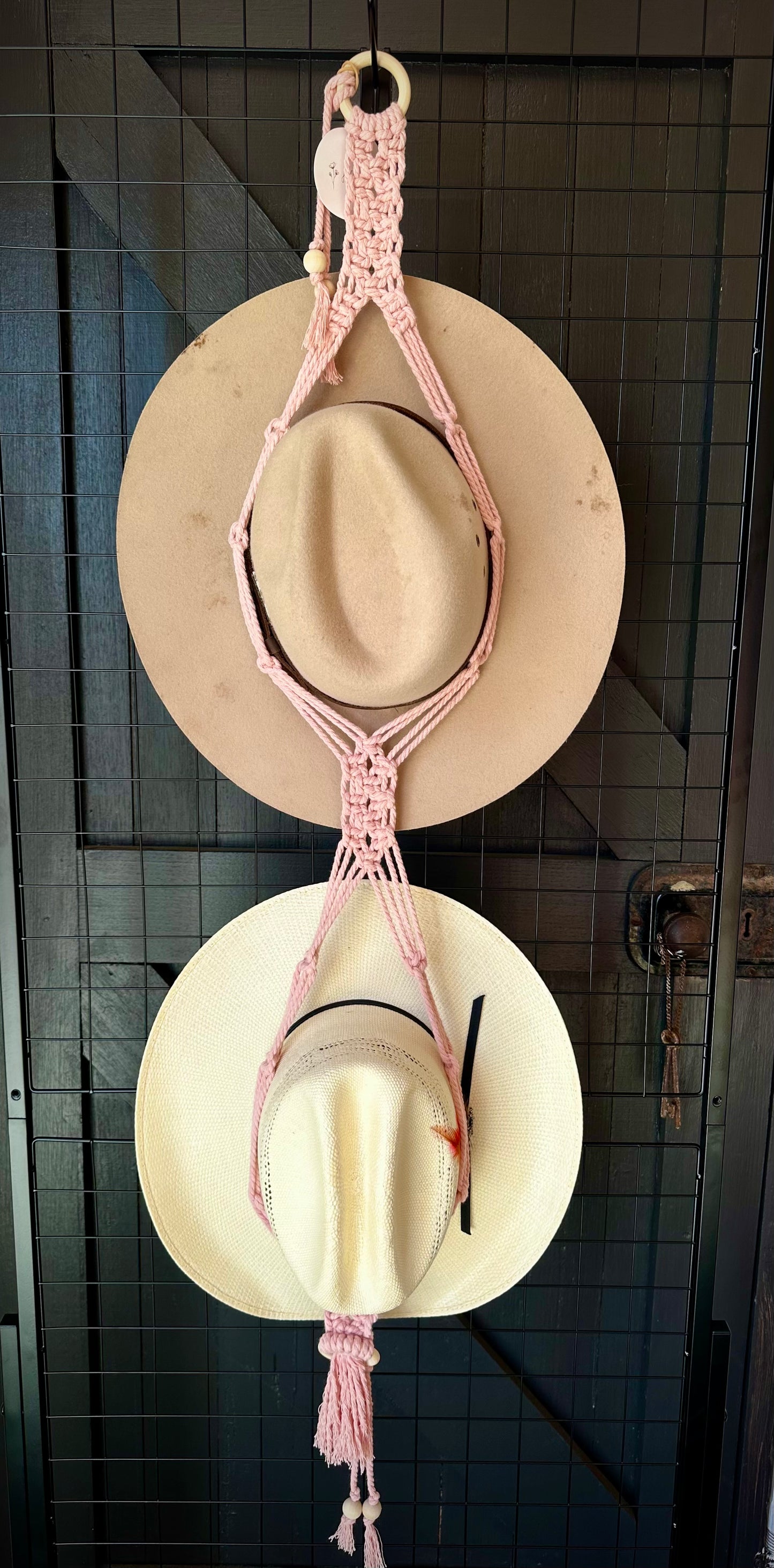Double Hat Holder (double ways)