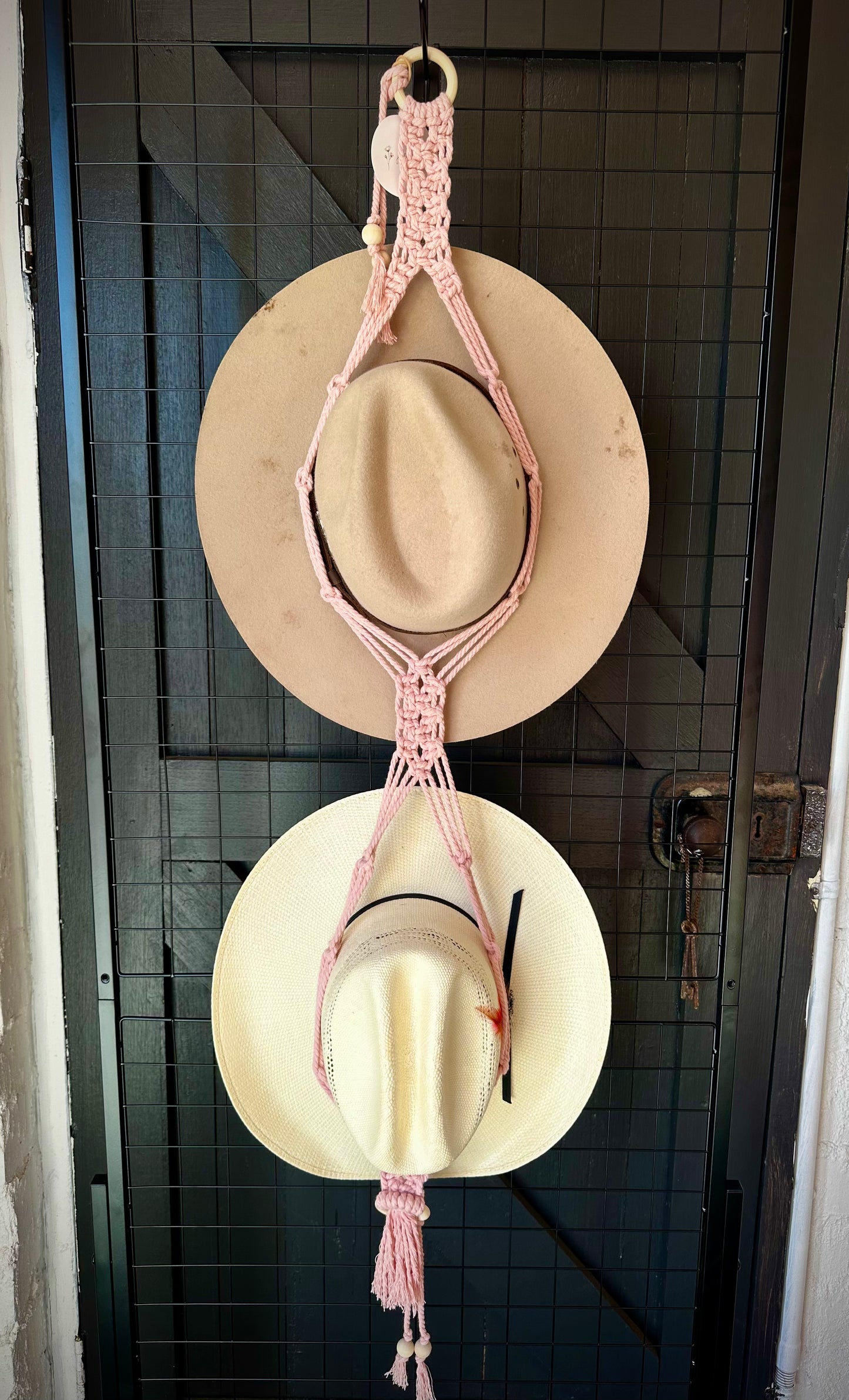 Double Hat Holder (double ways)