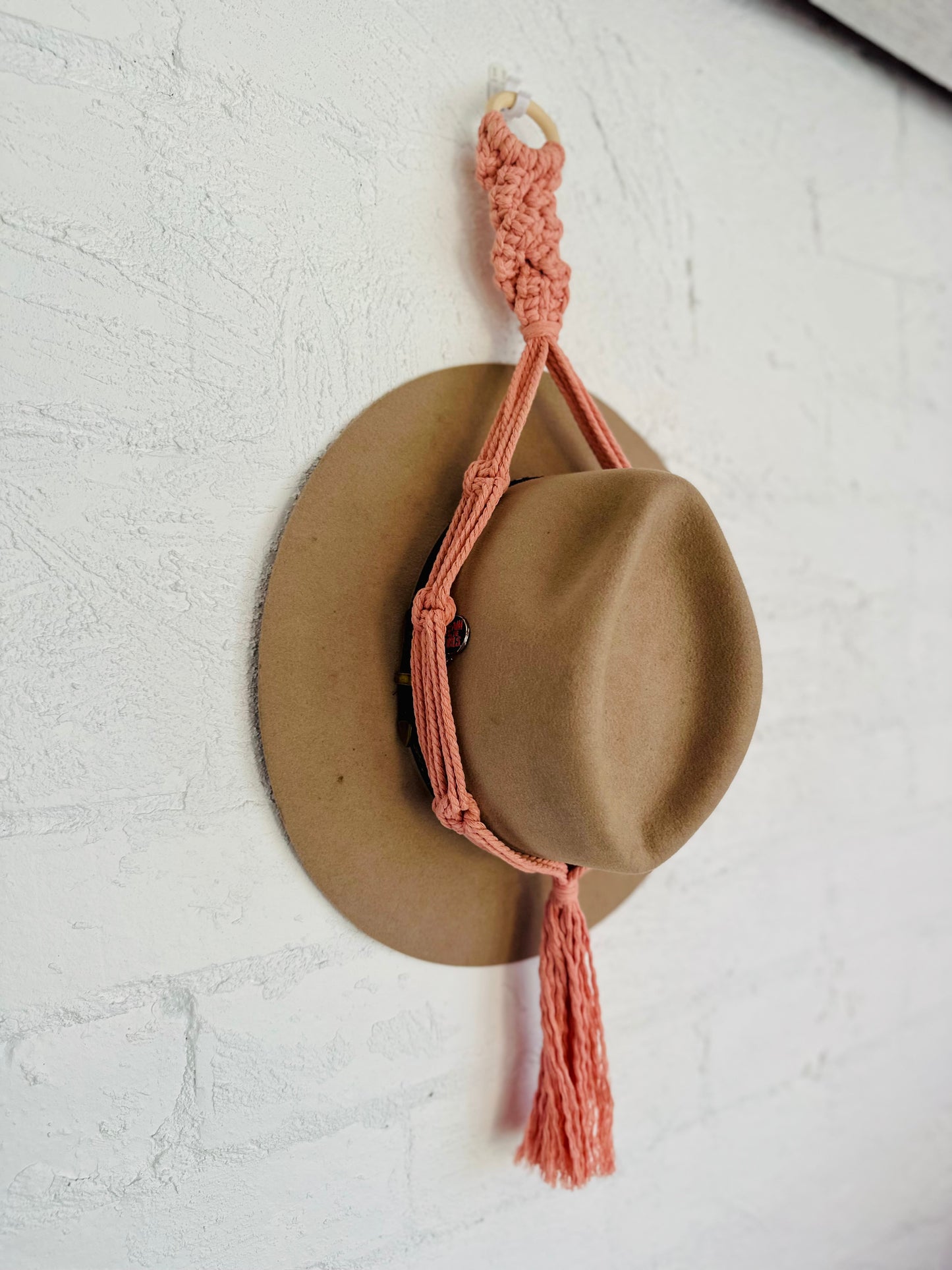 Single Hat Holder